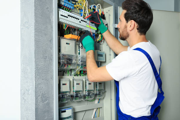 Best Licensed Electrician  in Pahokee, FL